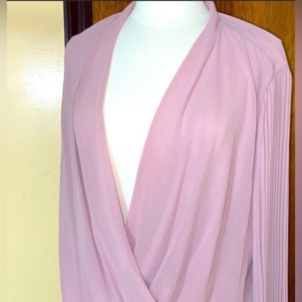 BRAND NEW  Alfani Blouse